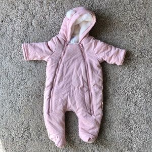NWT Baby Gap pink polka dot bunting.